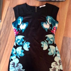 Ricki’s cap-sleeve dress